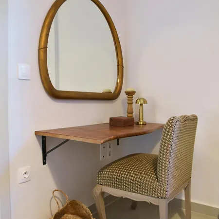Maison 101 *
